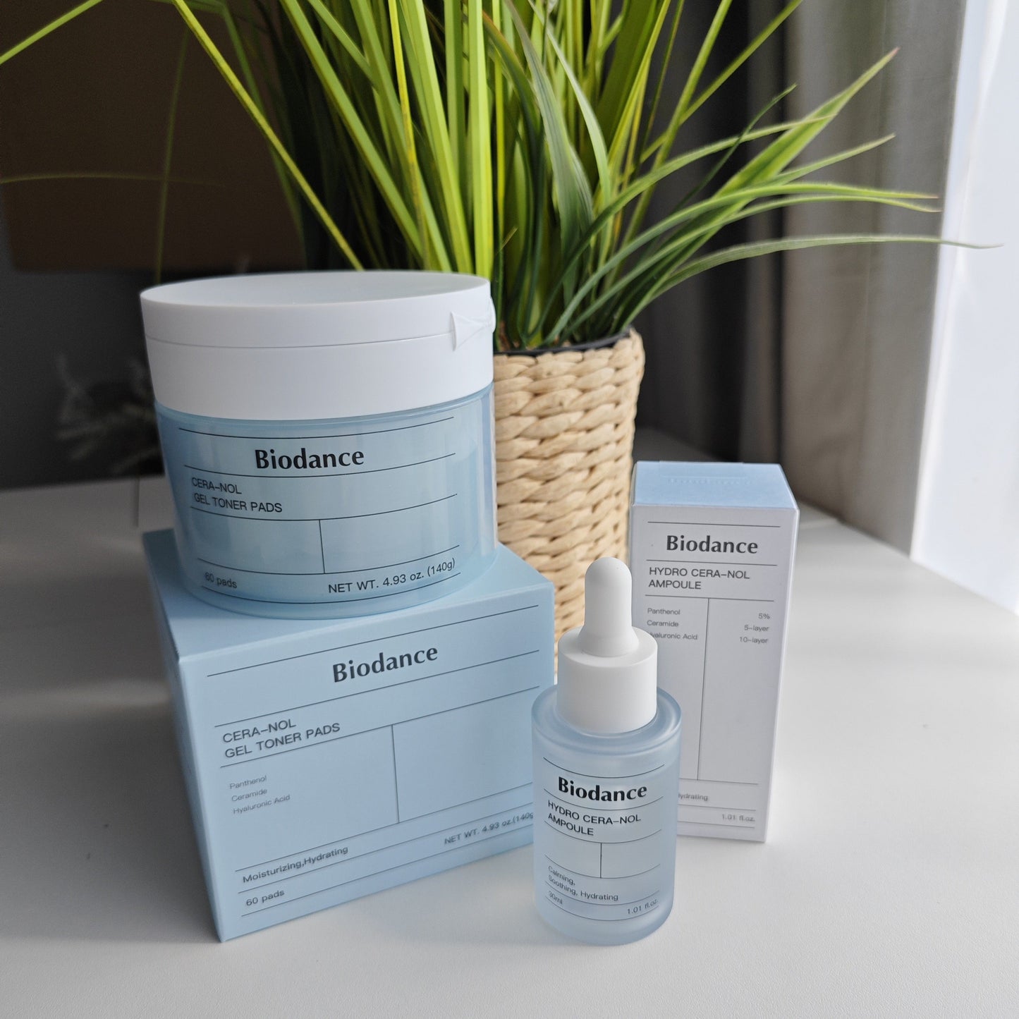 Biodance Hydro Cera-nol serumas 30ml + Geliniai toniko diskeliai 60vnt.