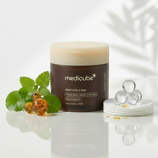 Medicube Deep Vita C Pad skaistinantys valomieji padeliai veidui su vitaminu C - 70 vnt.